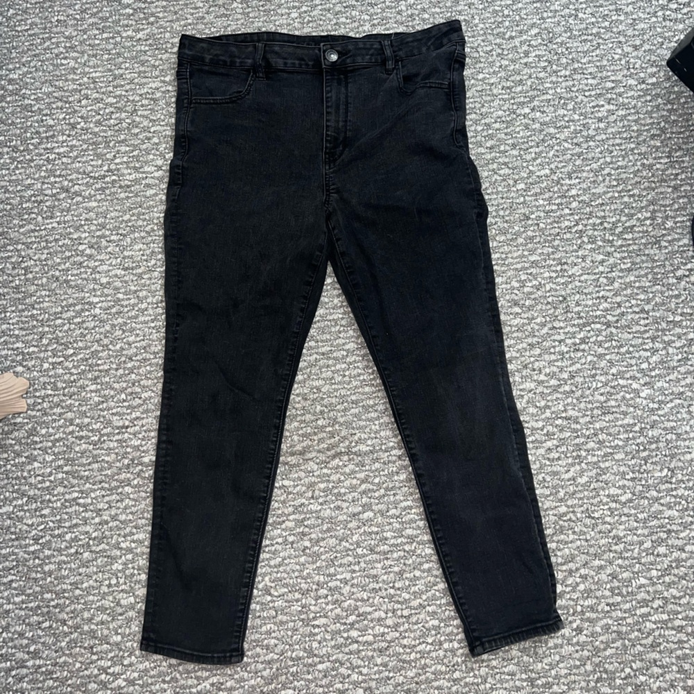 American Eagle High Rise Jegging Size 18 short Black